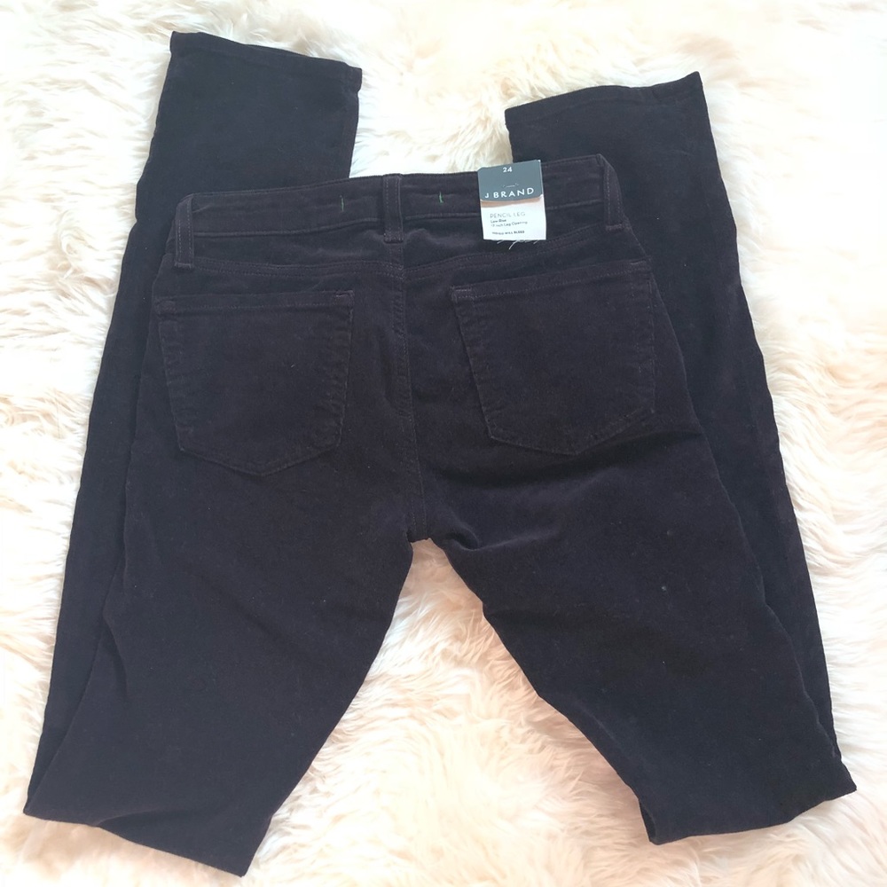 612 Pencil Leg Corduroy Pants in Mulberry